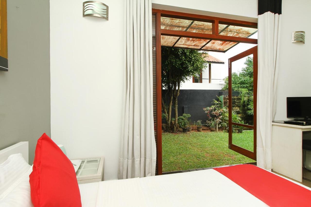 Oyo 437 Amali Residence Nugegoda Exteriör bild