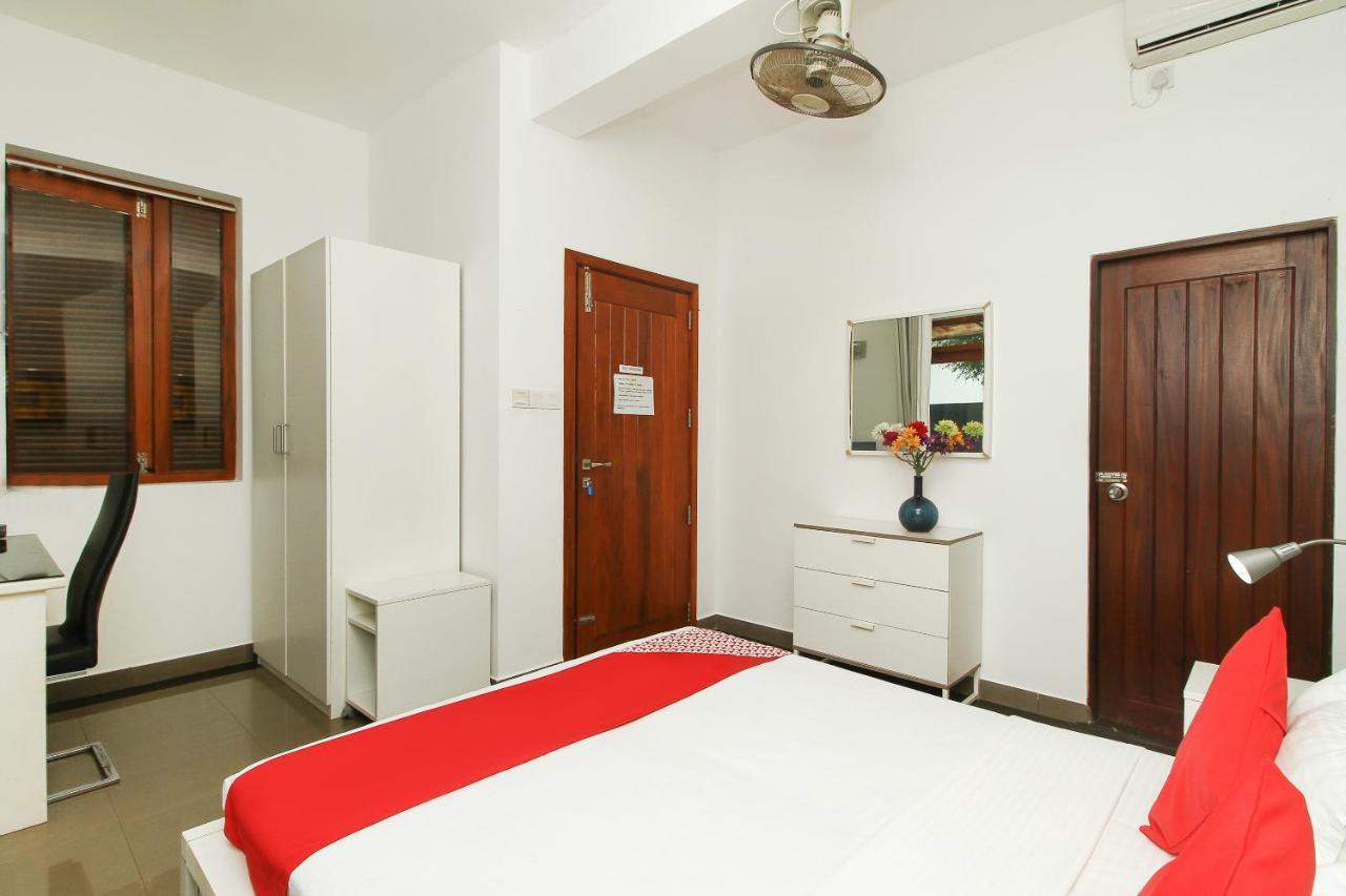 Oyo 437 Amali Residence Nugegoda Exteriör bild